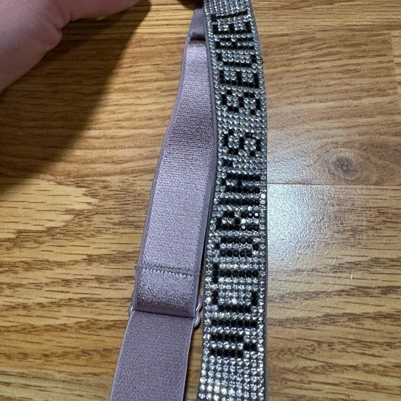 Victoria Secret Very Sexy Push-up bra with rhinestones 32B - Picture 3 of 6